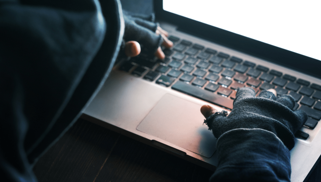 Managed vs unmanaged VPS - server security concept