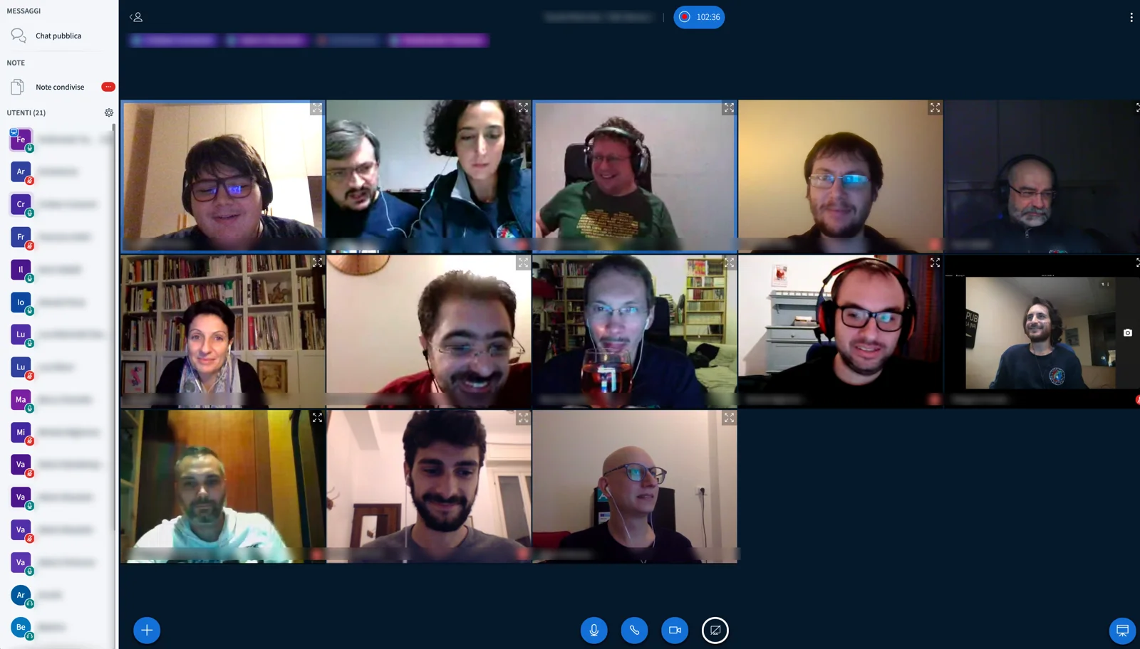 Hub for Teams meeting with participant list and recording